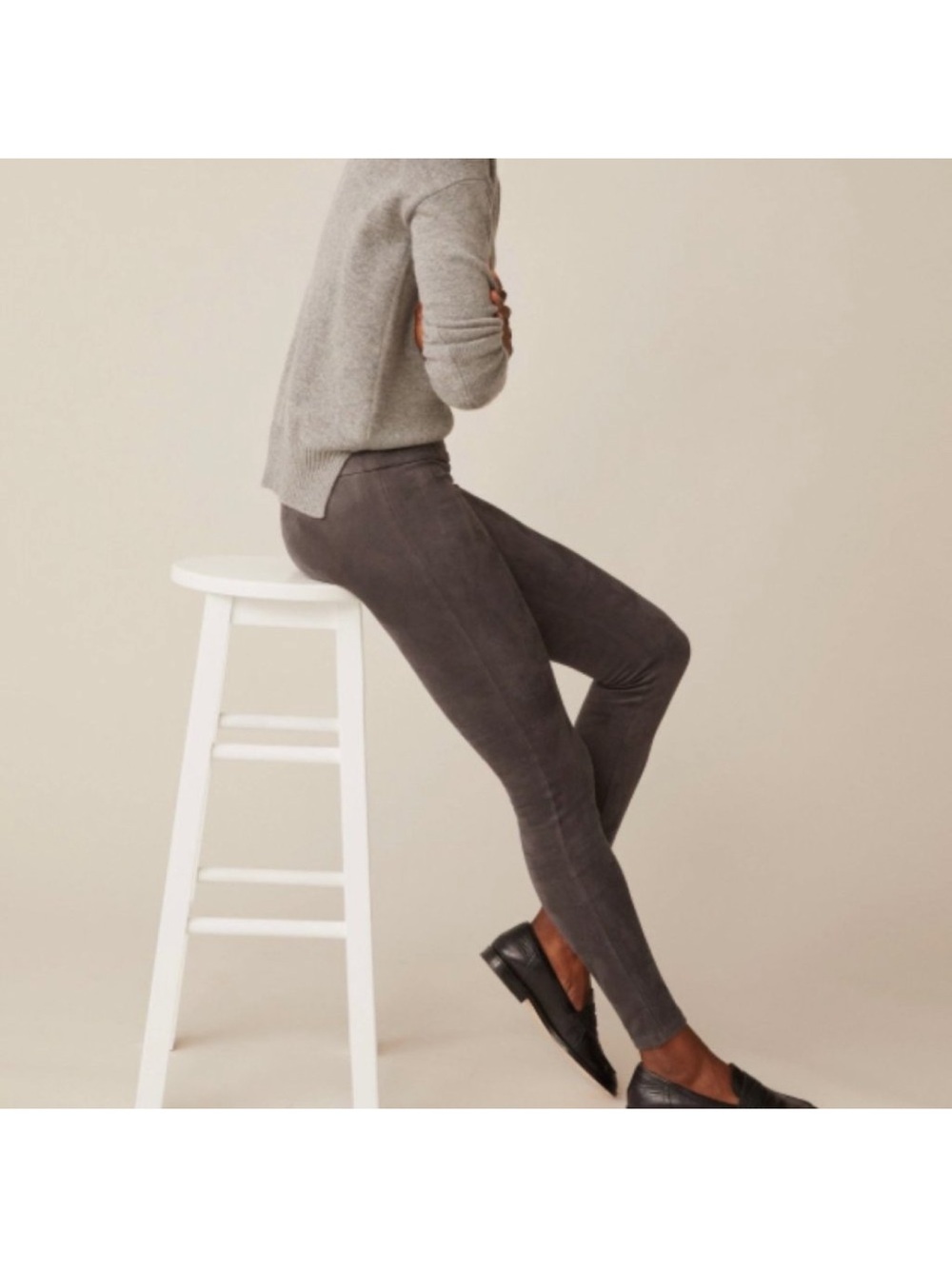 New J. McLaughlin Lori Faux Suede Leggings size L in grey